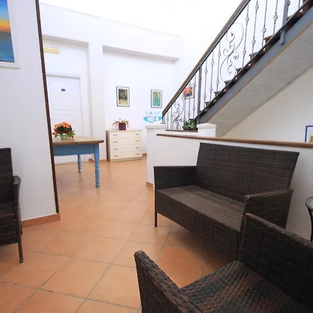 Solaris Guest house Torre Lapillo