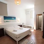 Solaris Salento بيت ضيافة 3*